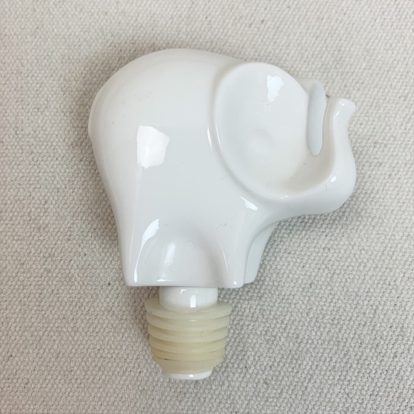 Jonathan Adler Porcelain Elephant Bottle Stopper - Picture 2 of 4